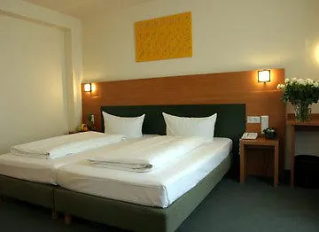 Memphis Hotel Francoforte sul Meno 4*,  Germania